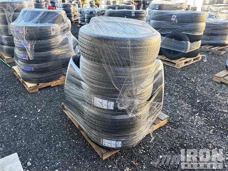 Quantity of (12) P235/55R19 Tires (Unused) 轮胎、车轮、轮圈