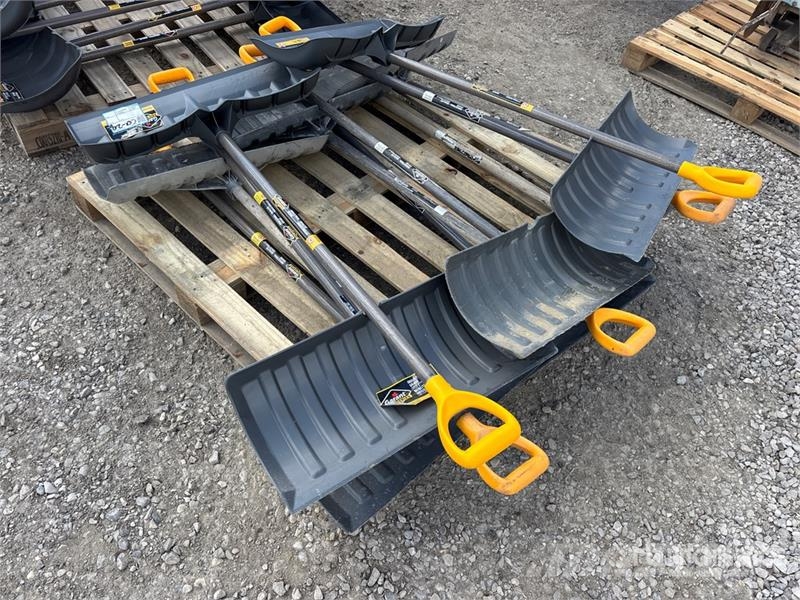  Quantity of (12) Shovels Lauksaimniecība- Citi