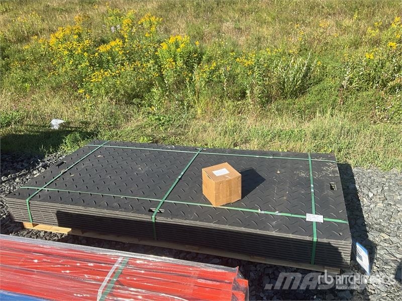 Quantity of (12) SKLP SK-LJB12 94 in x 47 in Poly Transportes - Outros
