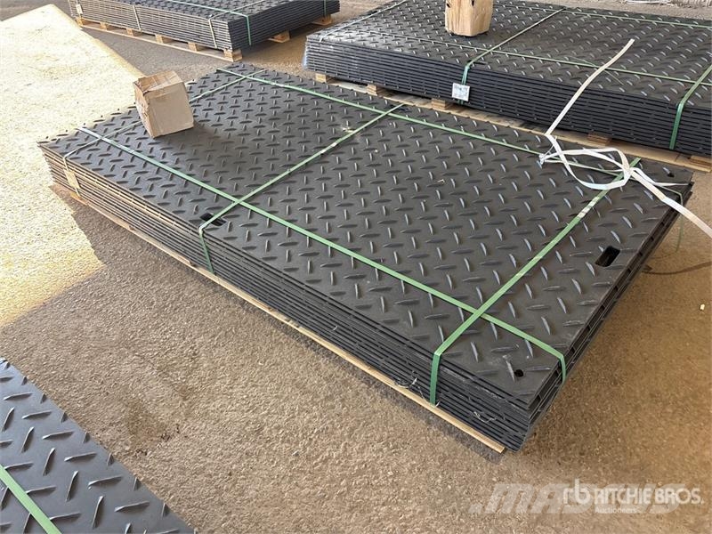 Quantity of (12) SKLP SK-LJB12 94 in x 47 in Poly Transport - Anderen