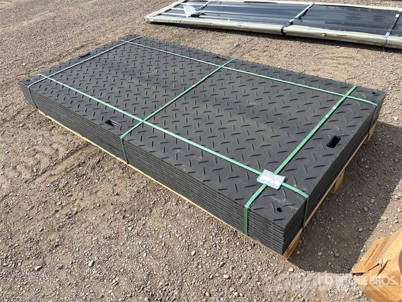 Quantity of (12) SKLP SK-LJB12 94 in x 47 in Poly Transportes - Outros