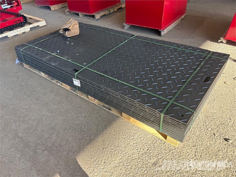 Quantity of (12) SKLP SK-LJB12 94 in x 47 in Poly Transport - Anderen