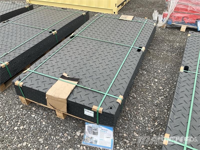  Quantity of (12)  SKLP SK-LJB12 94 in x 47 in Poly Borutstyr tilbehør og deler