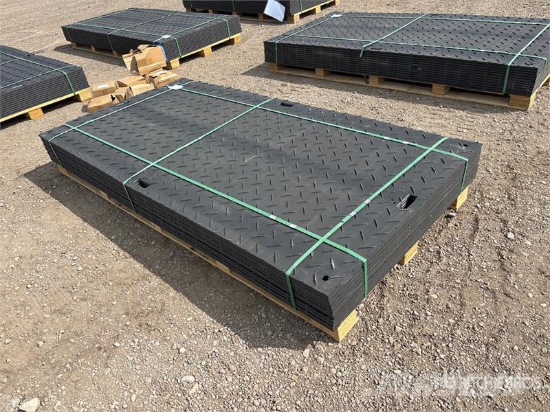 Quantity of (12) SKLP SK-LJB12 94 in x 47 in Poly Transportes - Outros