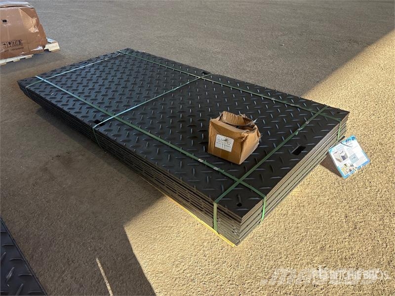 Quantity of (12) SKLP SK-LJB12 94 in x 47 in Poly Transport - Anderen