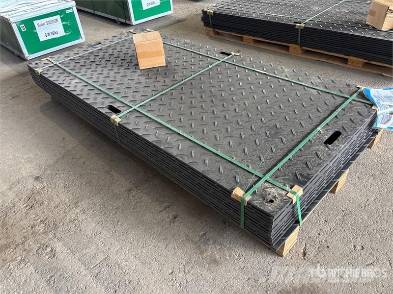 Quantity of (12) SKLP SK-LJB12 94 in x 47 in Poly Rezervni delovi i oprema za bušenje