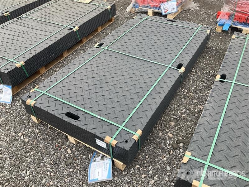  Quantity of (12)  SKLP SK-LJB12 94 in x 47 in Poly Borutstyr tilbehør og deler