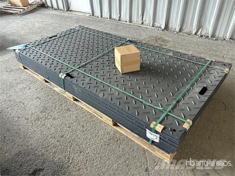 Quantity of (12) SKLP SK-LJB12 94 in x 47 in Poly Rezervni delovi i oprema za bušenje