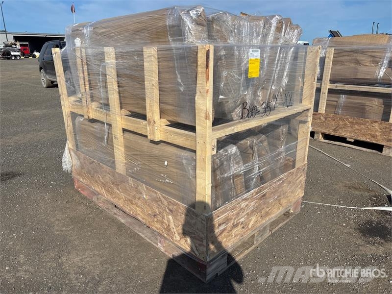 Quantity of (12) Tailgates - Fits Pickup Ostale kargo komponente