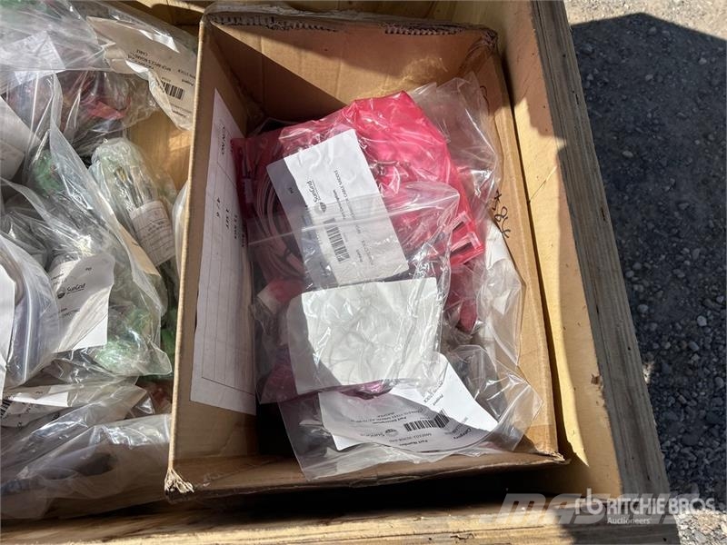 Quantity of (120) ITC Electric Components Part No: Drugi deli