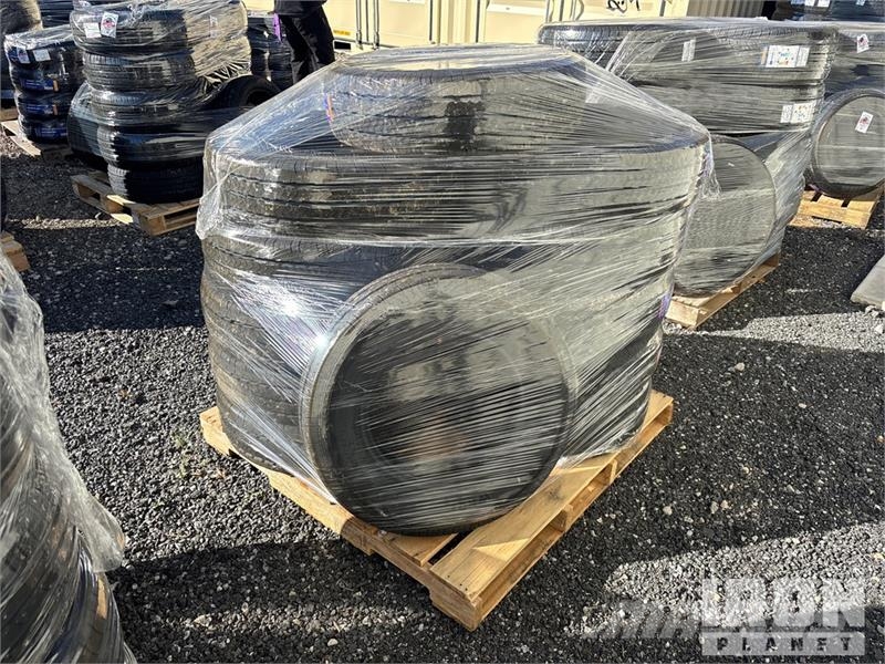 Quantity of (13) 225/75R16C Tires (Unused) Gume, točkovi i felne