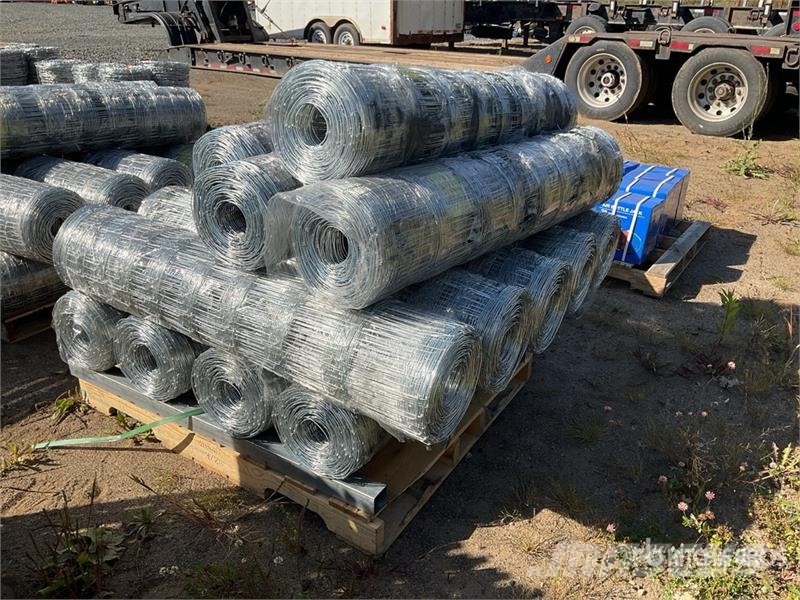 Quantity of (13)  BYT FFC762 x 4 ft Galvanized 330 Equipos de vallado