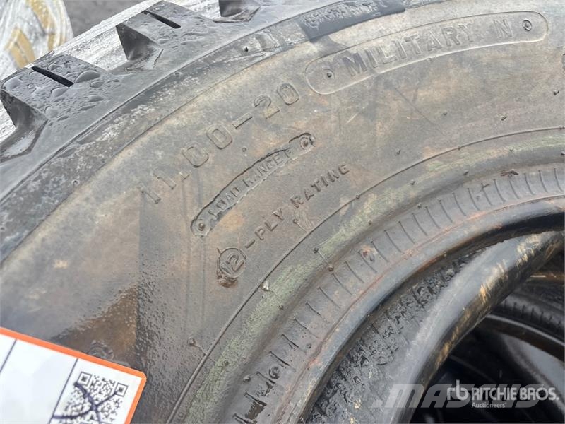 Quantity of (13) Tires Gume, točkovi i felne