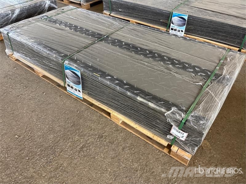 Quantity of (15) FPM Ground Protection Mats (Unus Rezervni delovi i oprema za bušenje