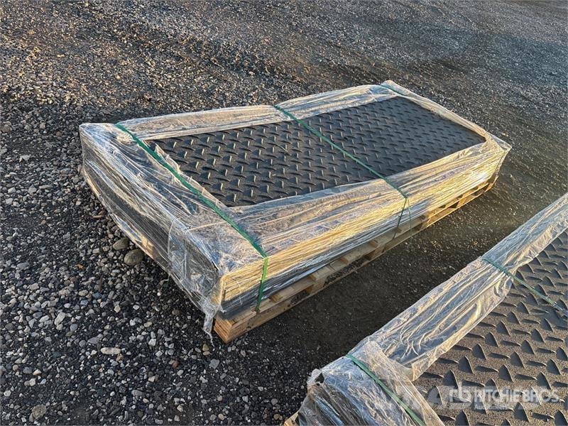 Quantity of (15) FPM Ground Protection Mats (Unus Rezervni delovi i oprema za bušenje