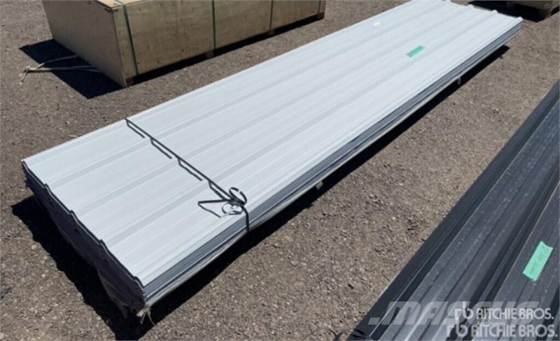  Quantity of (150) 3 ft x 12 ft White Steel Siding  Ostalo za građevinarstvo