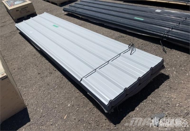  Quantity of (150) 3 ft x 12 ft White Steel Siding  Ostalo za građevinarstvo