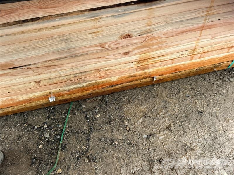  Quantity of (189) 2x6x14 Douglas Fir #3 Lumber (Un Drugi deli