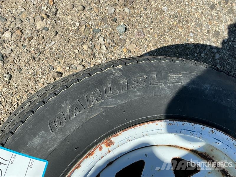 Quantity of (2) 175/80D13 Tires Pneumatici, ruote e cerchioni