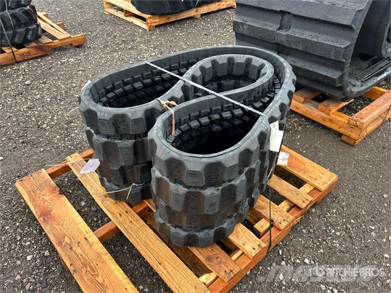 Quantity of (2) 250 mm x 48.5 mm x 80 mm 9" Rubber Drugi deli