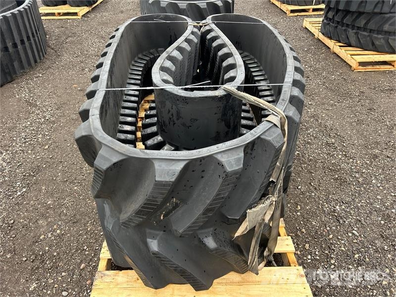 Quantity of (2) 29" Rubber Tracks (Unused) - Fits Drugi deli