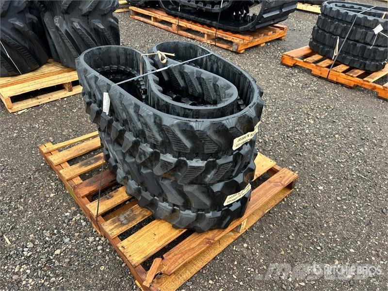  Quantity of (2) 300 mm x 52.5 mm X 80 mm 11" Rubbe مكونات أخرى