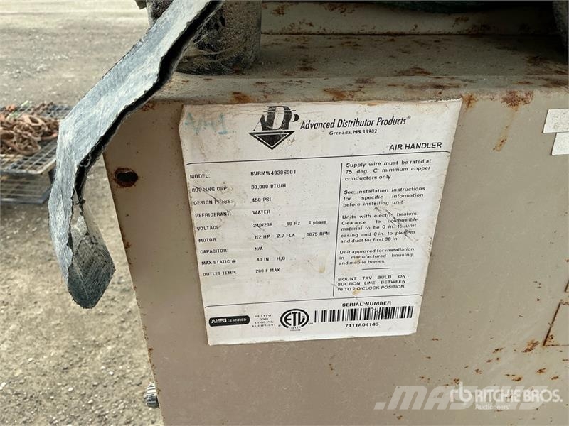  Quantity of (2) 30000 BTU Air Handlers ماكينات زراعية - غير ذلك
