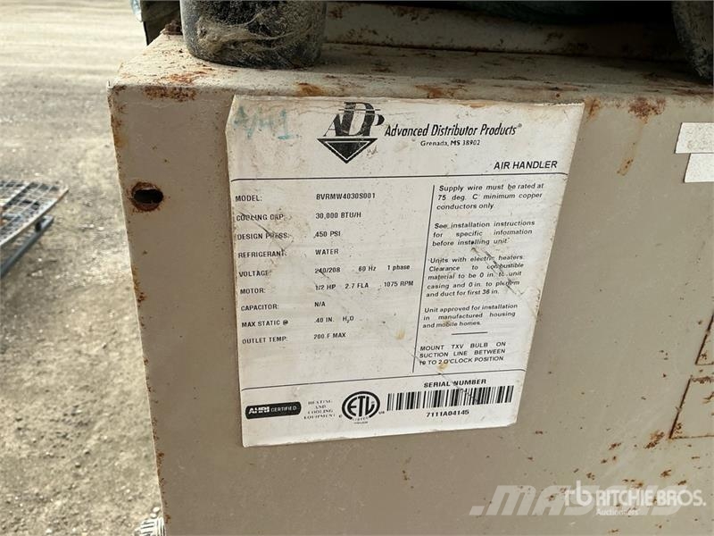  Quantity of (2) 30000 BTU Air Handlers ماكينات زراعية - غير ذلك