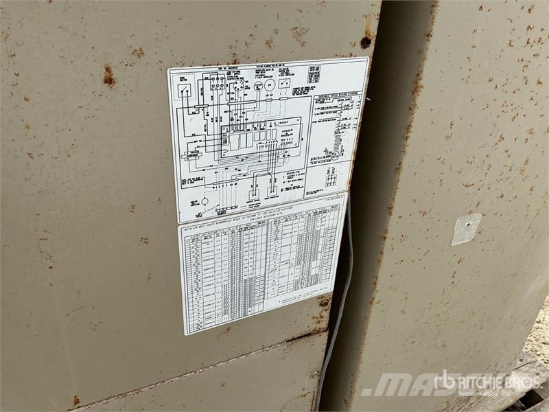  Quantity of (2) 30000 BTU Air Handlers ماكينات زراعية - غير ذلك