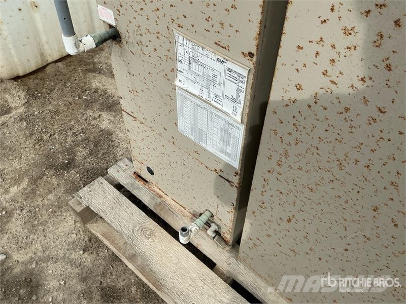  Quantity of (2) 30000 BTU Air Handlers ماكينات زراعية - غير ذلك