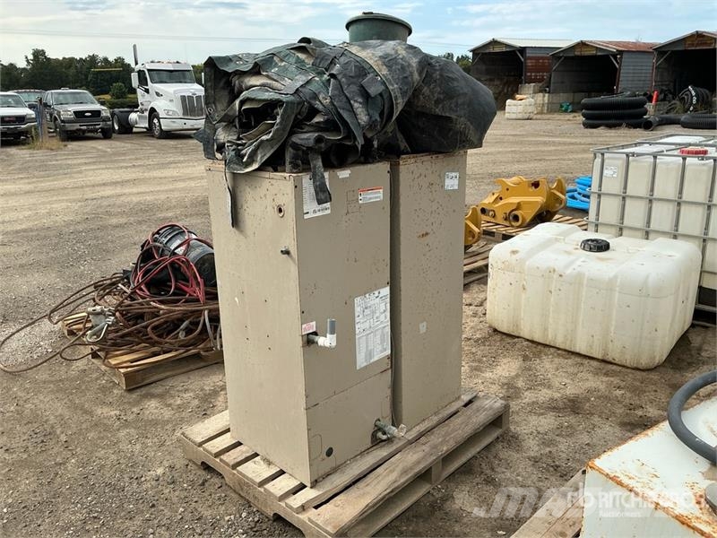  Quantity of (2) 30000 BTU Air Handlers ماكينات زراعية - غير ذلك