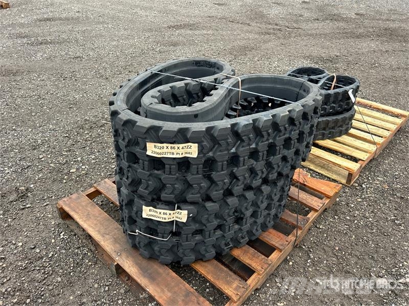 Quantity of (2) 320 mm x 86mm x 47 mm 12" Rubber T Drugi deli