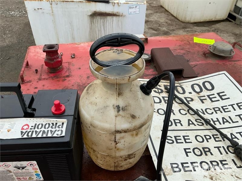 Quantity of (2) 450 L Fuel Tank Fuel and additive tanks