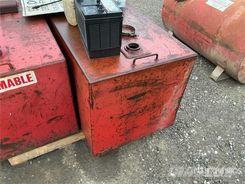 Quantity of (2) 450 L Fuel Tank Fuel and additive tanks