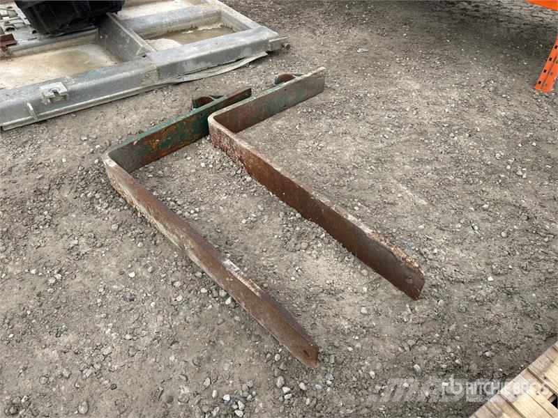  Quantity of (2) 48 in Fork Tines Andre komponenter