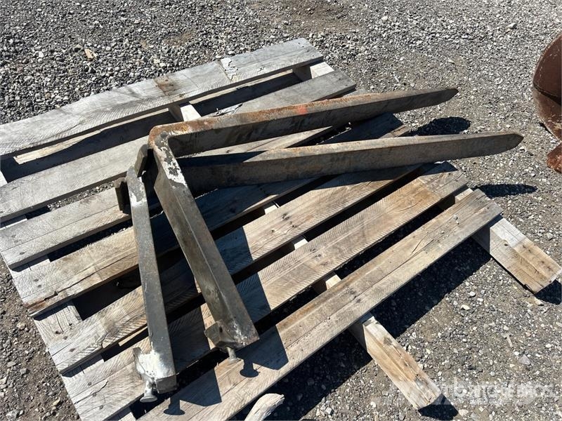  Quantity of (2) 59 in Fork Tines Drugi deli