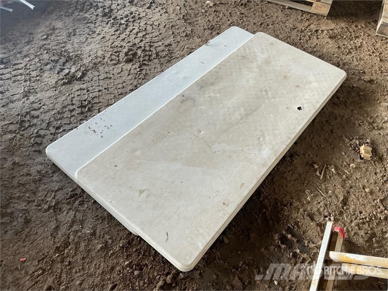 Quantity of (2) 6' Table Drugi deli