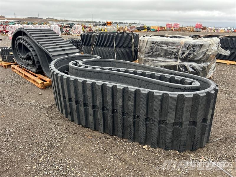 Quantity of (2) 750 mm x 150 mm x 88 mm 29" Rubber Drugi deli
