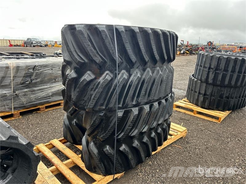  Quantity of (2) 762 mm x 152.4 mm X 42 mm 28" Rubb Otros componentes