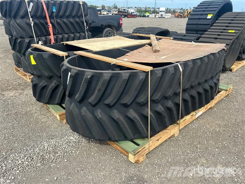 Quantity of (2) 762X152.4X39 (29 inches) Rubber Tr Drugi deli