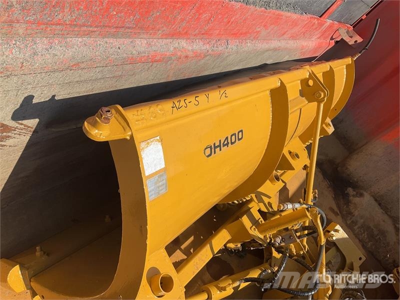 Quantity of (2) 9 ft Hydraulic Reversing Snow Plow Snow blades and plows