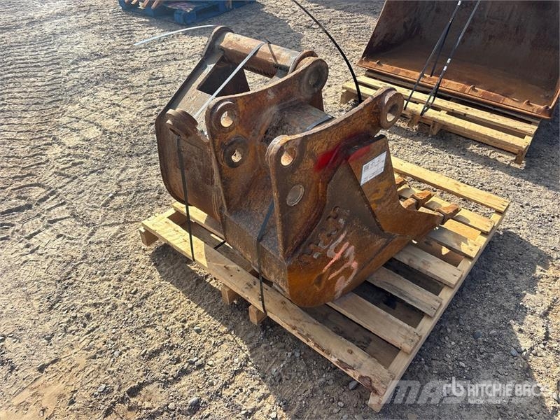 Quantity of (2) Backhoe Rear Bucket Godet