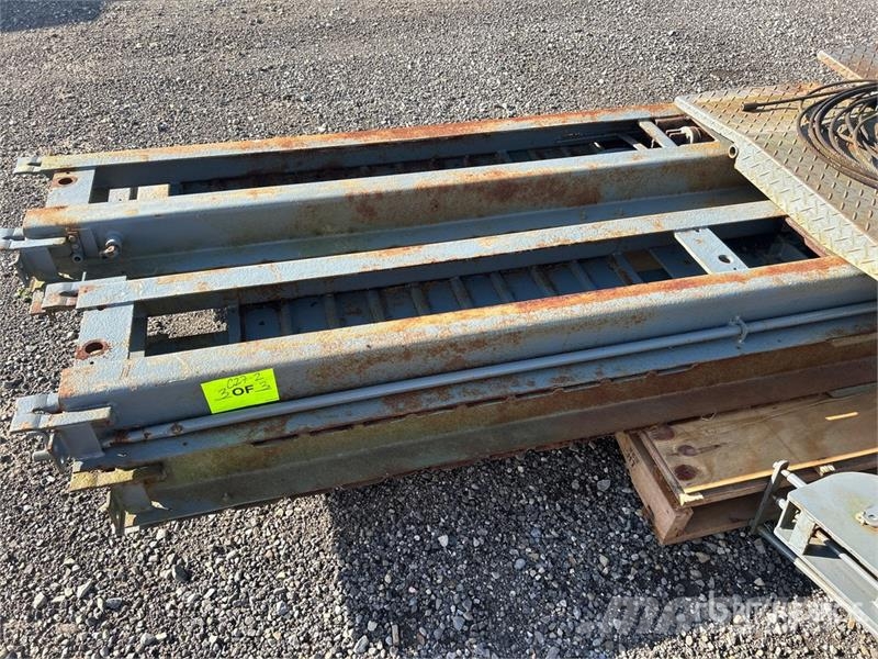 Quantity of (2) Bishamom Heavy Duty Car Hoist Drugi deli