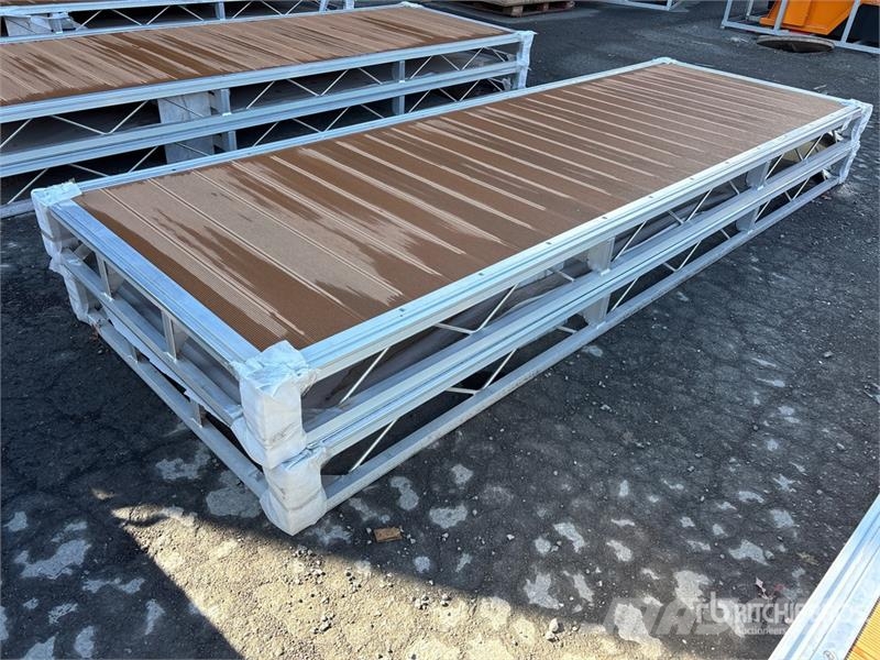  Quantity of (2)  BYT BDF412 4 ft x 12 ft Aluminum  Muut maatalouskoneet