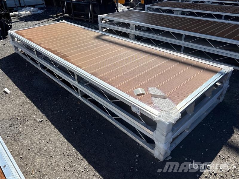  Quantity of (2)  BYT BDF412 4 ft x 12 ft Aluminum  Muut maatalouskoneet