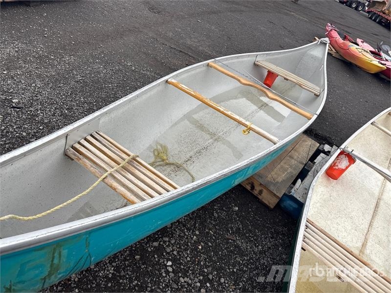 Quantity of (2) Canoes Drugi deli