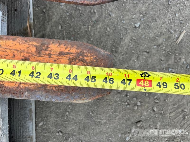 Quantity of (2) Crane Pallet Forks Fourche