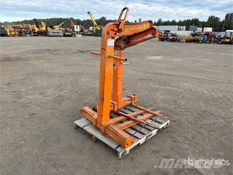 Quantity of (2) Crane Pallet Forks Fourche