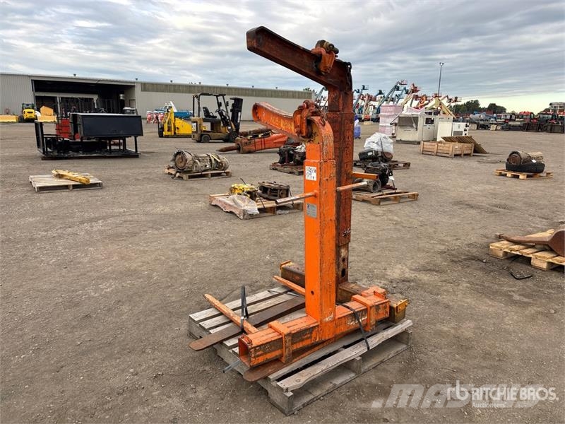 Quantity of (2) Crane Pallet Forks Fourche