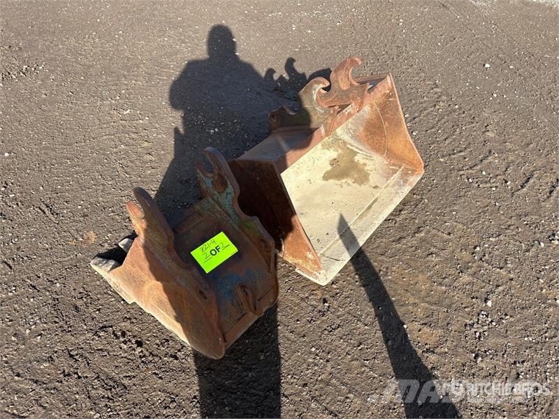 Quantity of (2) Excavator Bucket Žlice